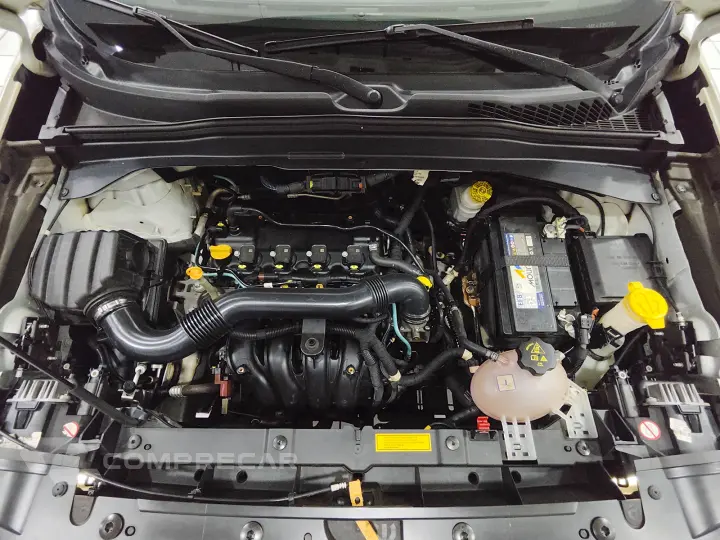 RENEGADE 1.8 16V Longitude