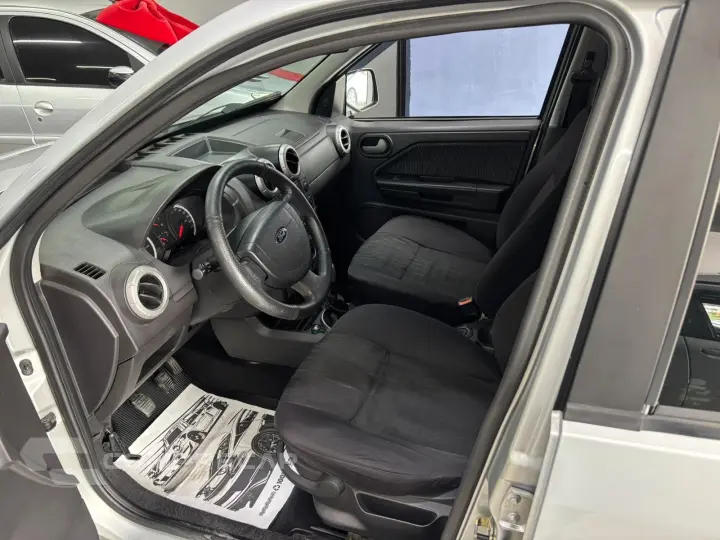 EcoSport XLT 1.6/ 1.6 Flex 8V 5p