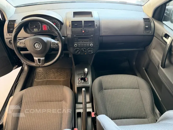 Polo Sedan I MOTION  1.6 Total Flex  4p