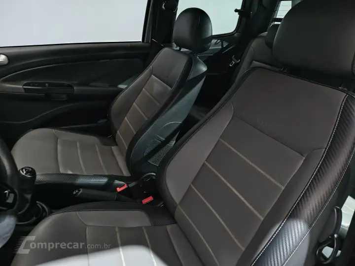 SAVEIRO 1.6 Cross CD 16V