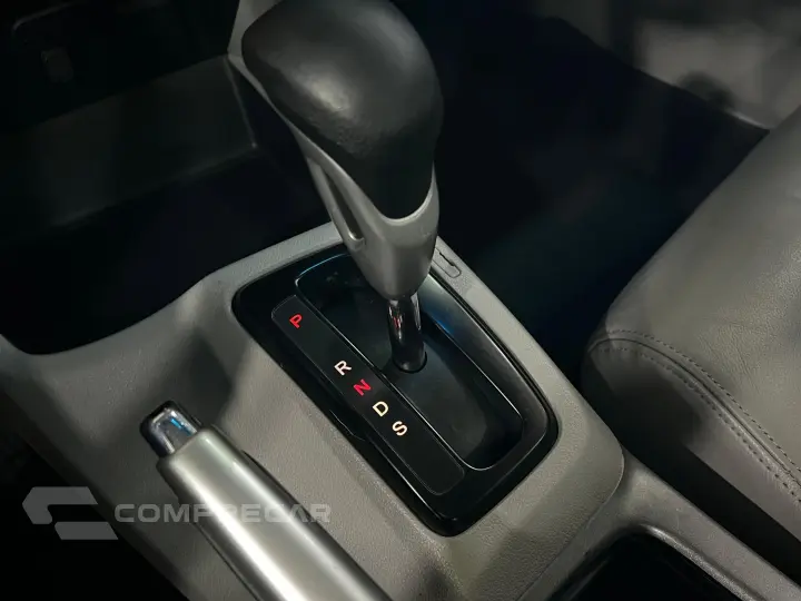 CIVIC 2.0 LXR 16V FLEX 4P AUTOMÁTICO