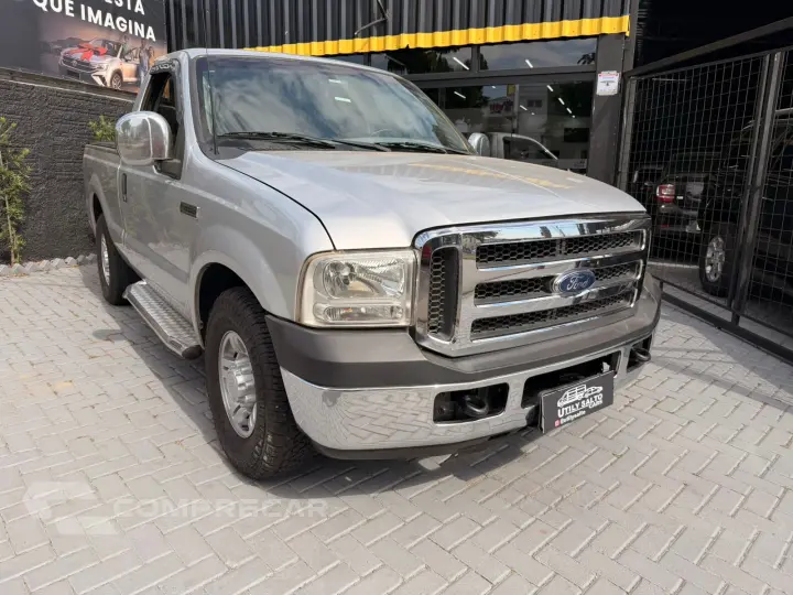 F-250 3.9 XLT 4X2 CS