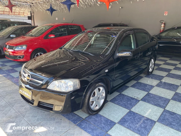 ASTRA 2.0 MPFI Advantage 8V