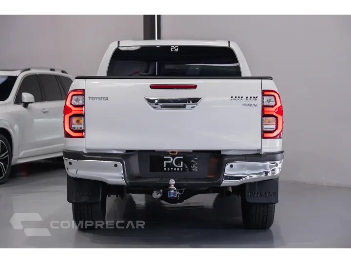 HILUX 2.8 D-4D TURBO DIESEL CD SRX 4X4 AUTOMÁTICO