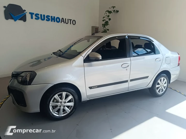 ETIOS 1.5 X PLUS SEDAN 16V 4P AUTOMÁTICO