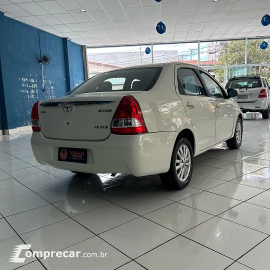 ETIOS 1.5 X Sedan 16V