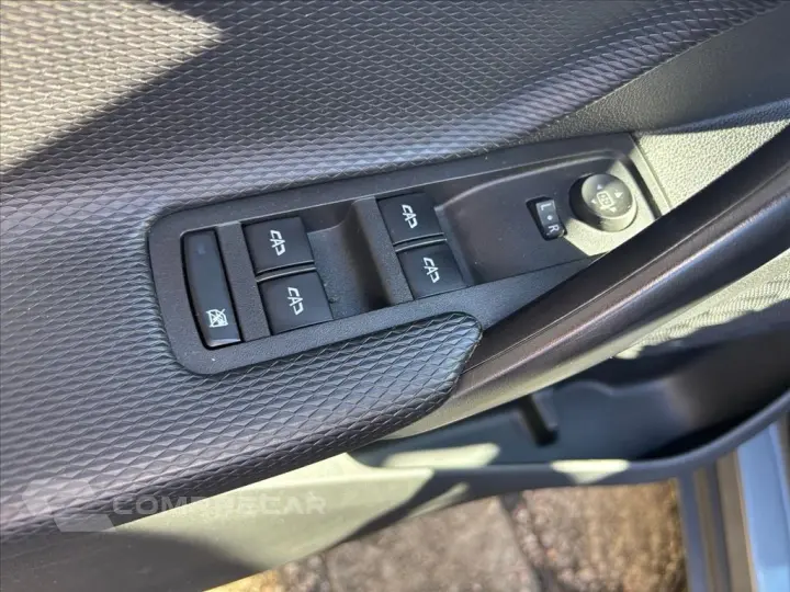 TRACKER 1.0 TURBO FLEX LT AUTOMÁTICO