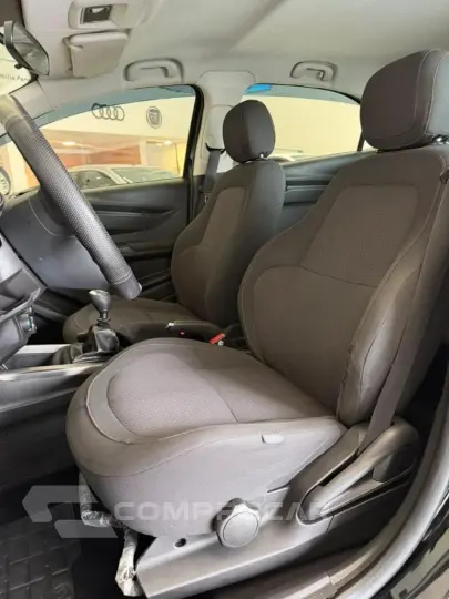 CHEVROLET ONIX HATCH LT 1.4 8V FlexPower 5p Mec.