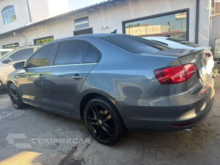 Jetta 2.0 4P TSI HIGHLINE 211 CV AUTOMÁTICO