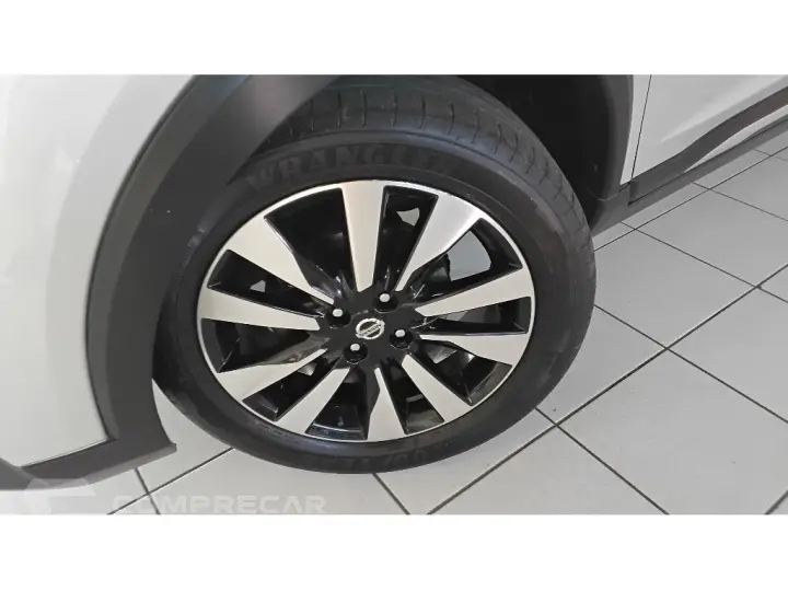 KICKS 1.6 16V FLEX SV 4P XTRONIC