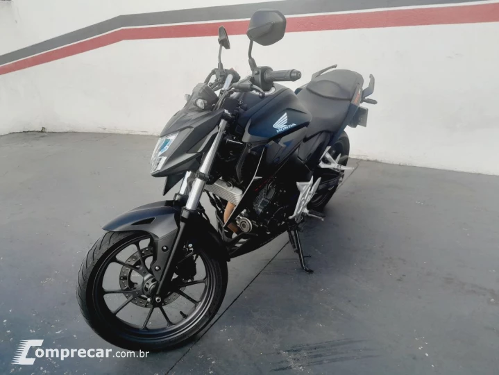 CB 300F Twister Flex