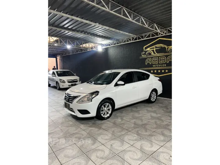 VERSA 1.6 16V FLEX SV 4P XTRONIC