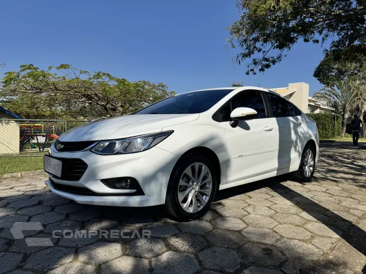 CRUZE 1.4 LT
