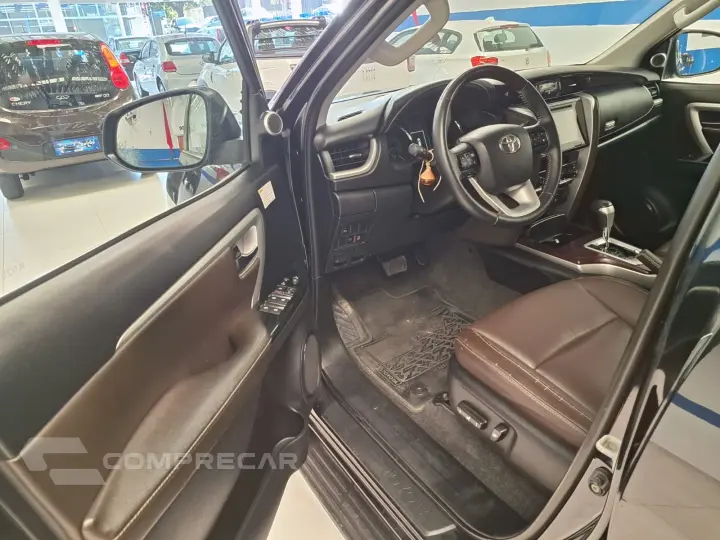 HILUX SW4 2.8 SRX 4X4 16V Turbo Intercooler