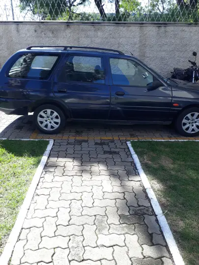 ESCORT 1.8 GL SW 16V