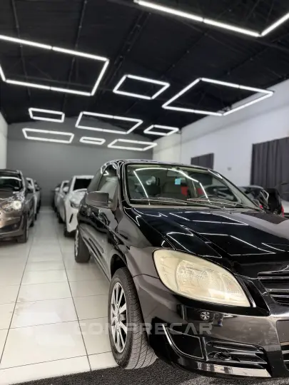 CELTA 1.0 MPFI Life 8V