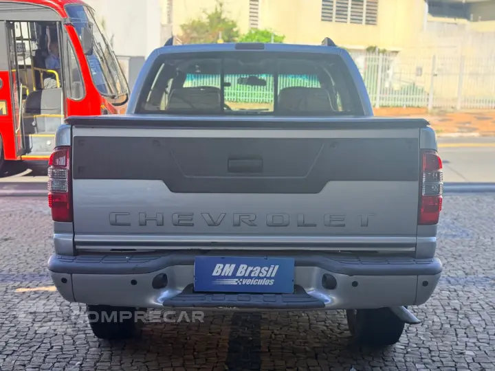 S10 2.4 MPFI Executive 4X2 CD 8V