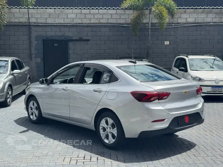 ONIX 1.0 Turbo Plus Premier