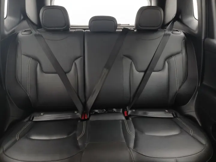 RENEGADE 1.8 16V FLEX LONGITUDE 4P AUTOMÁTICO