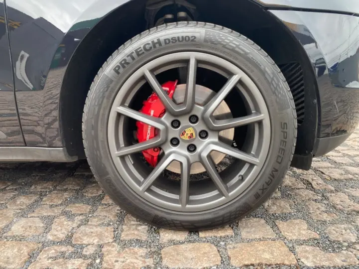 MACAN 3.0 S 24V V6