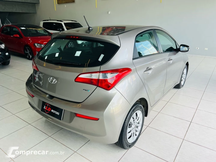 HB20 1.0 COMFORT PLUS 12V FLEX 4P MANUAL