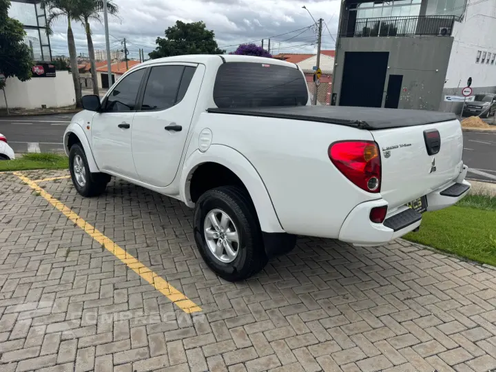 Mitsubishi L200 Triton HLS 2.4