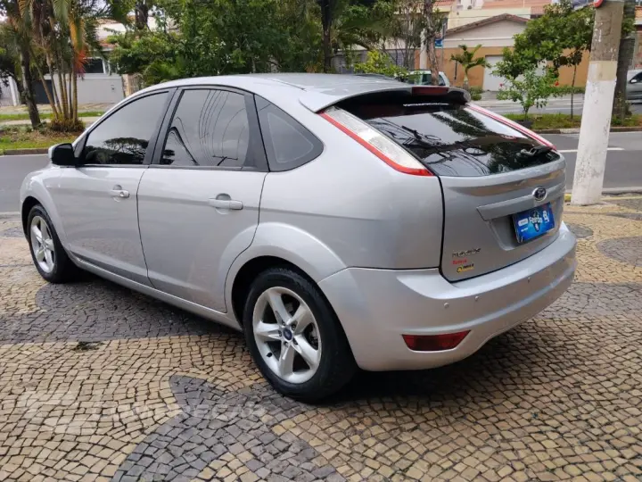 Focus 1.6 S/SE/SE Plus Flex 8V/16V  5p