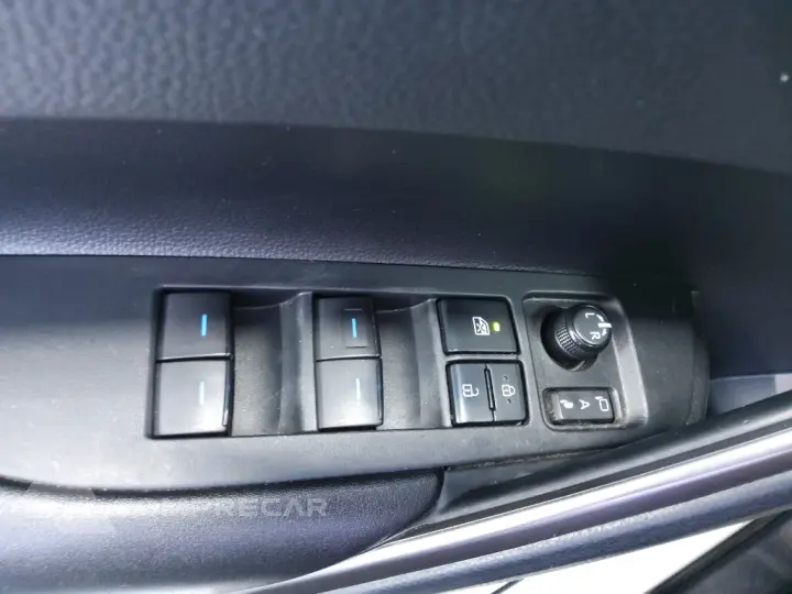 Corolla Cross 2.0 VVT-IE FLEX GR-SPORT DIRECT SHIFT