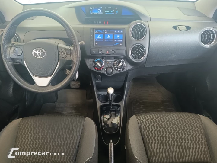 ETIOS 1.5 X PLUS SEDAN 16V 4P AUTOMÁTICO