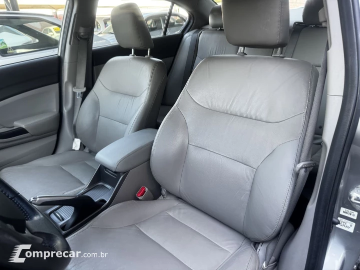 Civic 2.0 16V 4P FLEX LXR AUTOMÁTICO