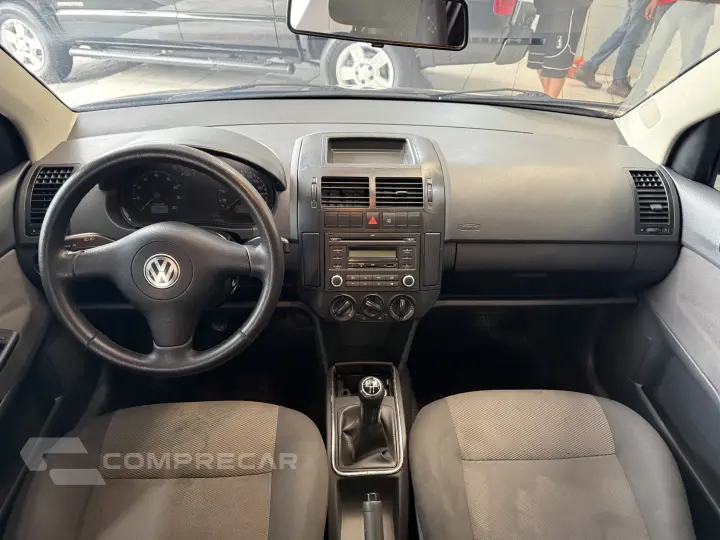 POLO SEDAN 1.6 MI Comfortline 8V