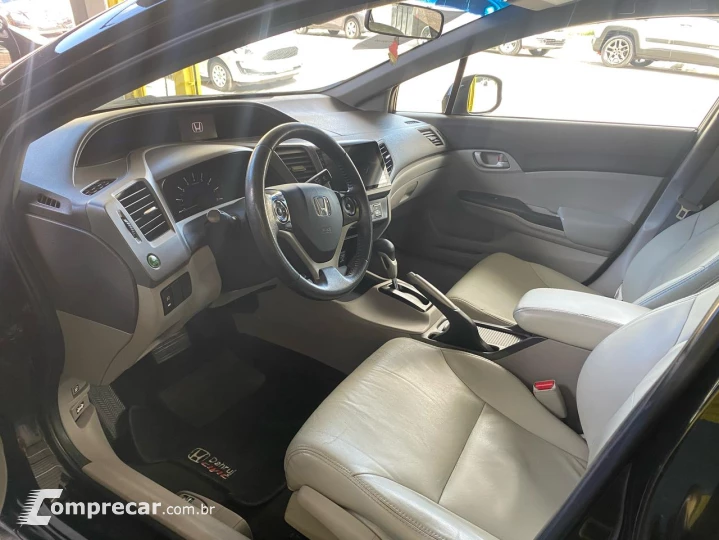 Civic 1.8 16V 4P FLEX LXS AUTOMÁTICO