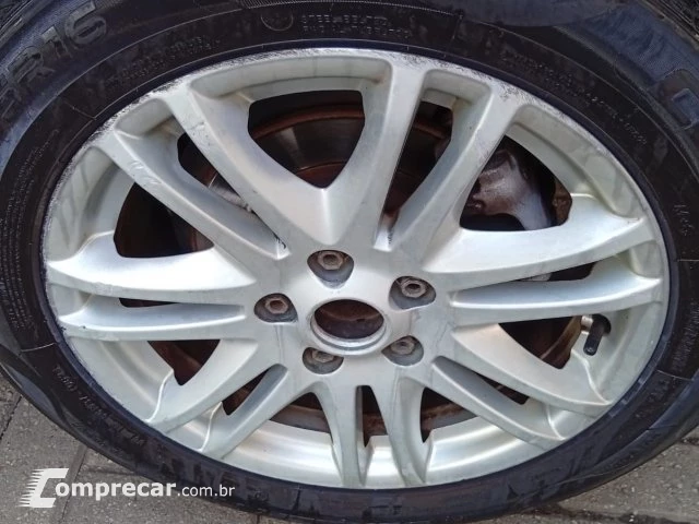 FOCUS SEDAN - 2.0 GLX SEDAN 16V 4P AUTOMÁTICO