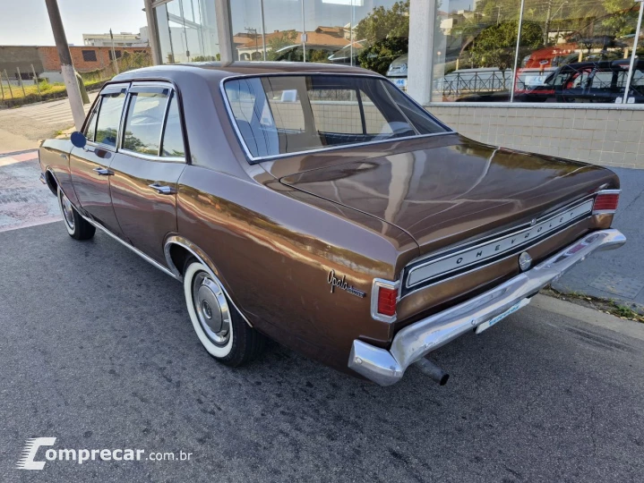 Opala 2.5 4P DE LUXO