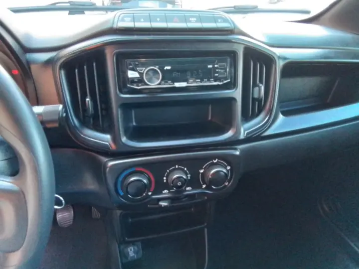 FIORINO 1.4 MPI FURGÃO ENDURANCE 8V FLEX 2P MANUAL