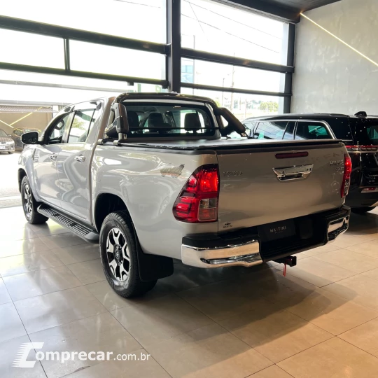 Hilux CD SRV 4x4 2.7 Flex 16V Aut.