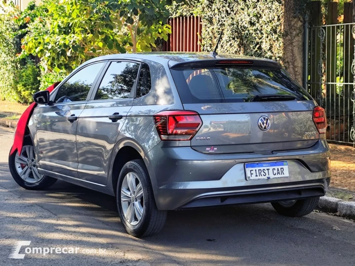 POLO 1.0 200 TSI COMFORTLINE AUTOMÁTICO