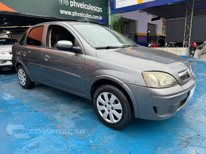 Corsa Sedan
