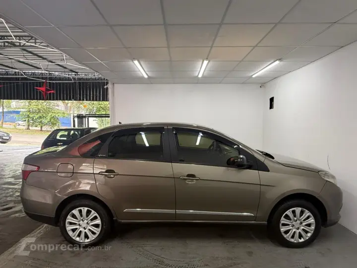 Grand Siena ESSENCE 1.6 Flex 16V