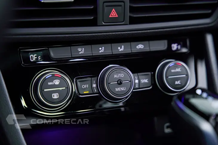 JETTA R-Line 250 TSI 1.4 Flex 16V Aut.