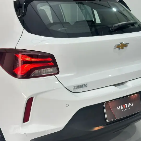 ONIX HATCH LTZ 1.0 12V TB Flex 5p Aut.