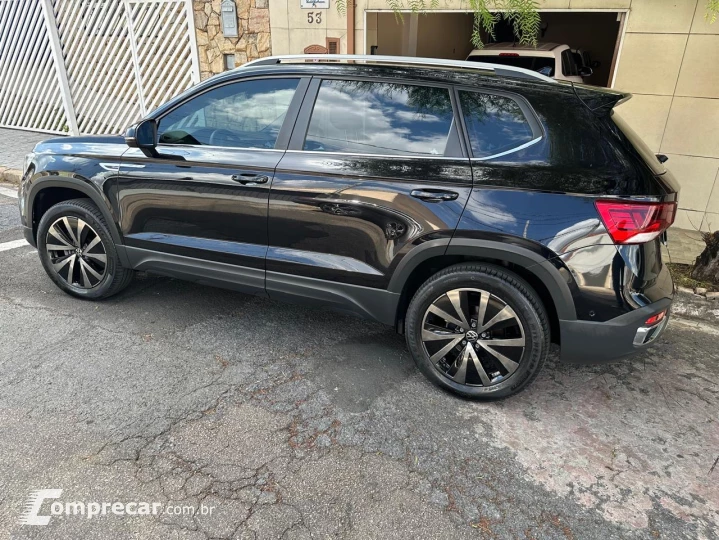 TAOS 1.4 250 TSI Highline