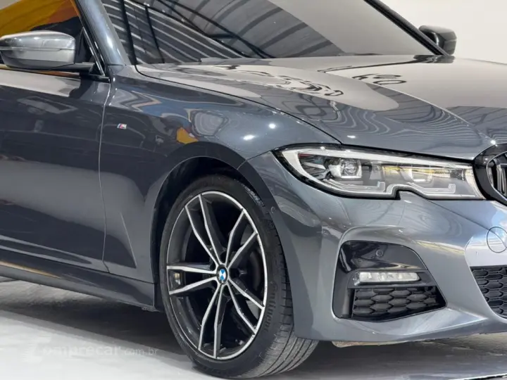 320i 2.0 16V TURBO GASOLINA M SPORT AUTOMÁTICO