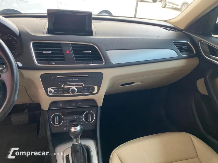 AUDI Q3 1.4 TFSI AMBITION