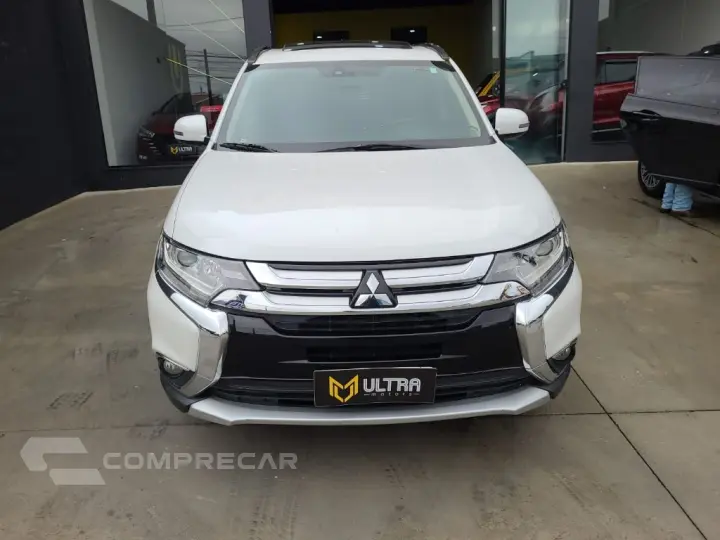 OUTLANDER 2.0 16V 160cv Aut.