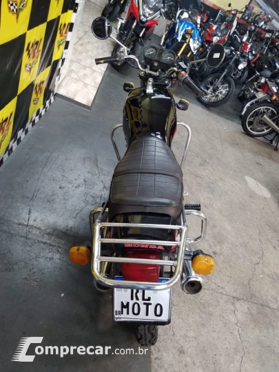 CB400