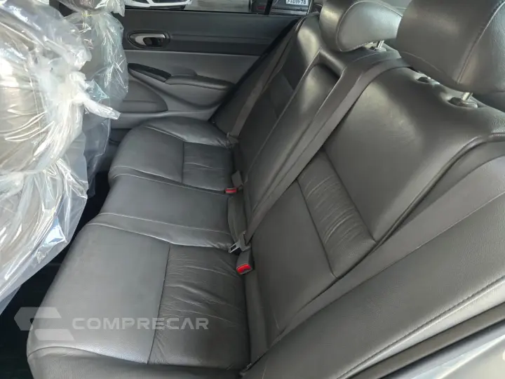 Civic Sed. LXL/LXL SE 1.8 Flex 16V Mec.