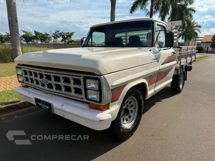 F-1000 3.9 Super Serie 4X2 CS 8V Turbo