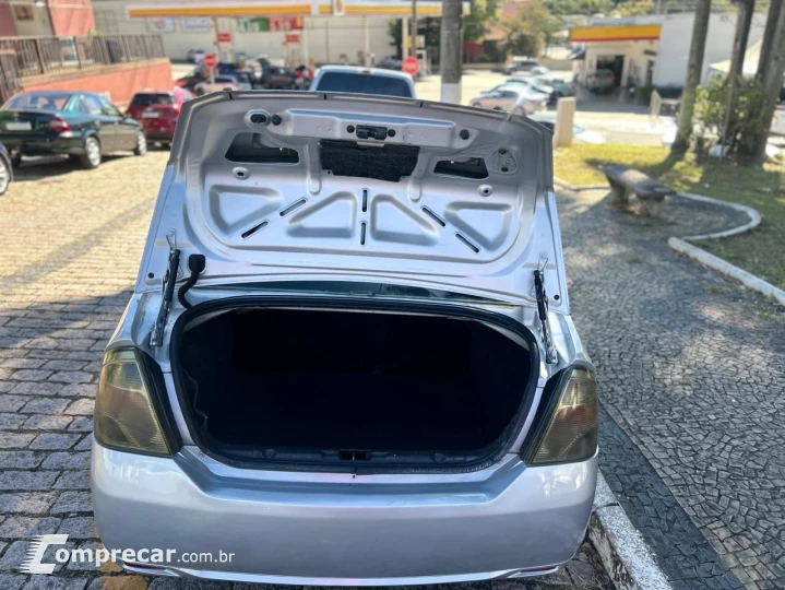 Fiesta Sedan 1.0 8V Flex 4p