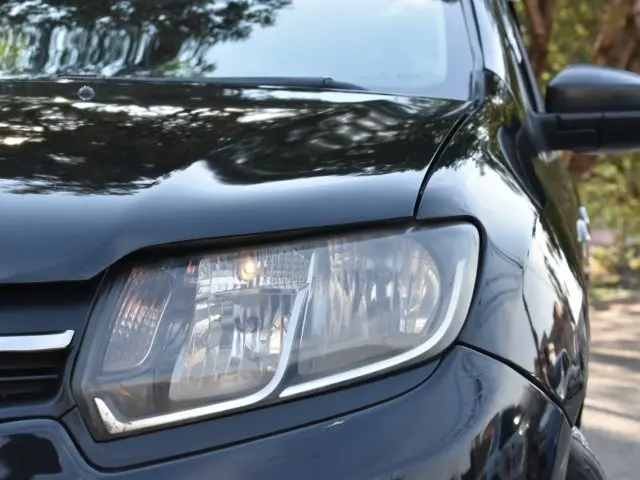 SANDERO - 1.0 12V SCE EXPRESSION 4P MANUAL